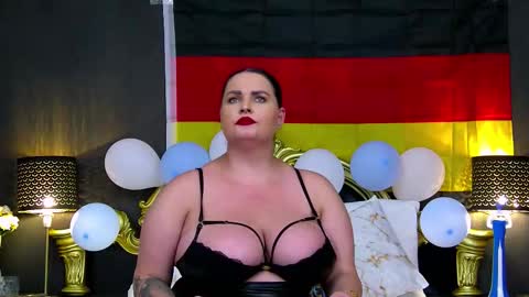 GeorgiaLerox online show from 09-30-25, 01:05