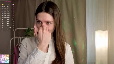 Elly online show from 02-06-26, 07:12