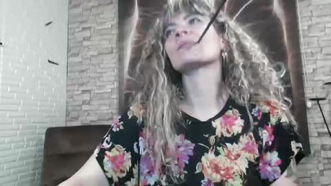 Georgina  online show from 12-22-24, 02:06