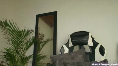 Peter Mike online show from 09-23-25, 04:48