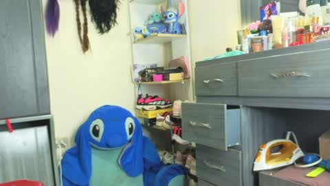 georgiss_ online show from 05-11-26, 07:22