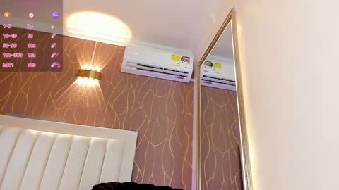 Snapshot of geral_johansson chatting on 01-25-25, 01:30 online show from 01-25-25, 01:30