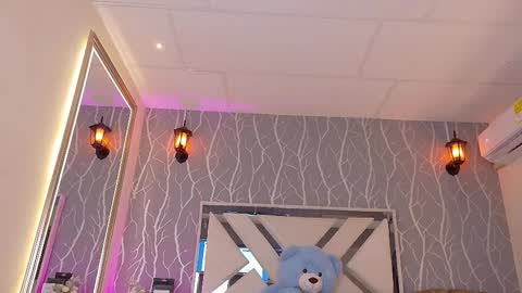 Snapshot of geral_johansson chatting on 09-12-25, 12:38 online show from 09-12-25, 12:38