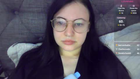 Eva online show from 02-25-25, 01:20