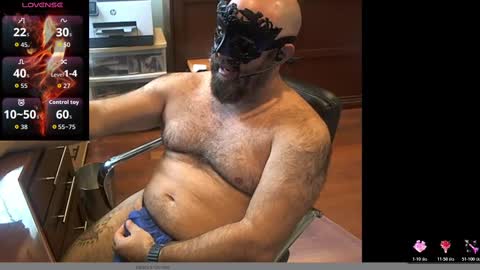 Snapshot of geronimo_431 chatting on 10-29-25, 04:20 Daddy Jokes online show from 10-29-25, 04:20