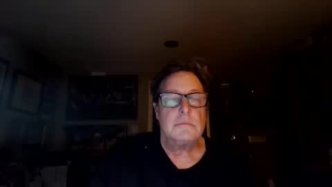 Snapshot of gerrardjj chatting on 01-22-25, 12:48 Jason online show from 01-22-25, 12:48