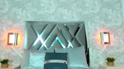 Snapshot of gerson_zt chatting on 01-07-25, 02:42 im Gerson online show from 01-07-25, 02:42