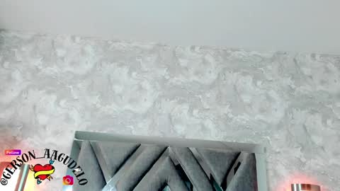 Snapshot of gerson_zt chatting on 02-06-25, 07:24 im Gerson online show from 02-06-25, 07:24