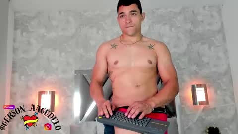 Snapshot of gerson_zt chatting on 02-22-25, 05:12 im Gerson online show from 02-22-25, 05:12