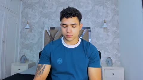 Snapshot of gerson_zt chatting on 10-15-25, 07:03 im Gerson online show from 10-15-25, 07:03