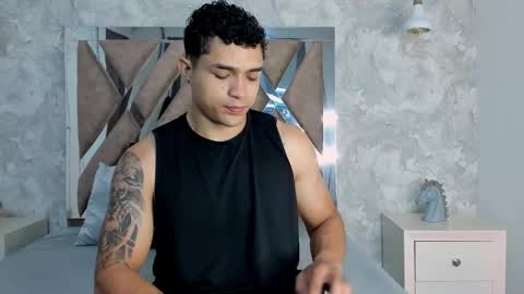 Snapshot of gerson_zt chatting on 10-22-25, 06:51 im Gerson online show from 10-22-25, 06:51