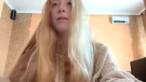 Kate online show from 05-13-26, 10:38