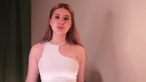 Bonnie online show from 02-05-26, 06:56