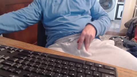 gethoggy online show from 10-28-25, 07:16