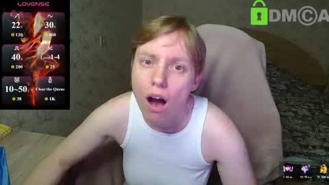 Snapshot of getoverherenow chatting on 08-07-26, 12:40 Alexis online show from 08-07-26, 12:40
