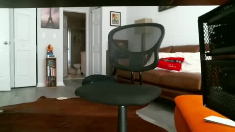 Snapshot of gettingin78 chatting on 12-20-24, 12:49 gettingin78 online show from 12-20-24, 12:49