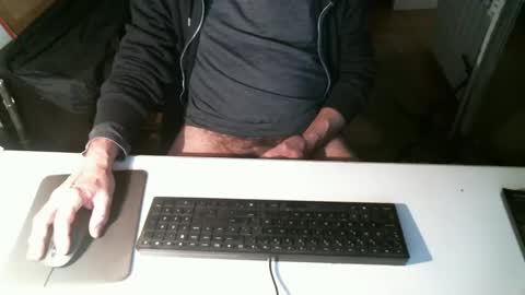 getz62 online show from 12-30-24, 09:37