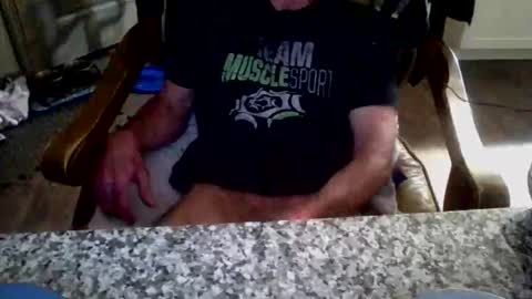 Snapshot of gforze819 chatting on 11-17-25, 03:34 ThickcockAthlete online show from 11-17-25, 03:34