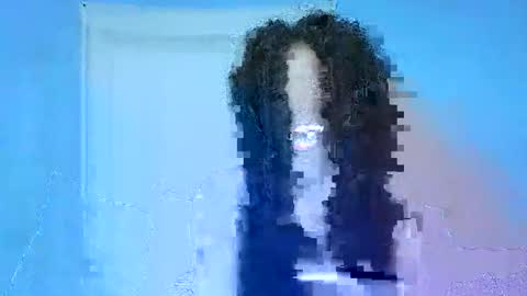 gggloria online show from 12-19-25, 07:10