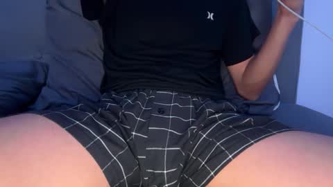 gh0st_boy_ online show from 10-21-25, 02:01