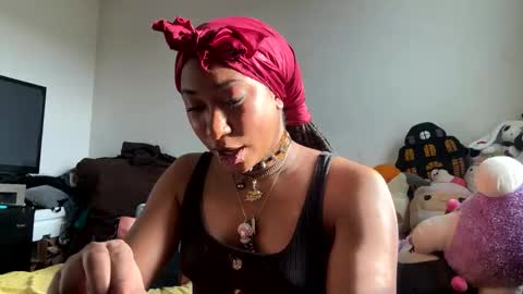 ghastgirlt_t online show from 02-12-26, 09:43