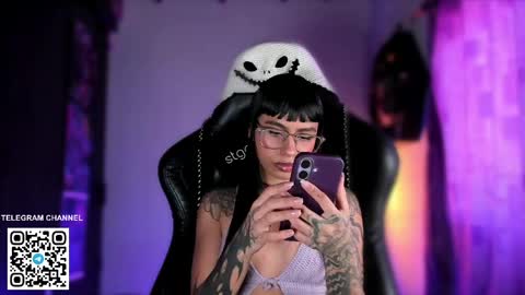 Sara online show from 05-22-26, 05:18