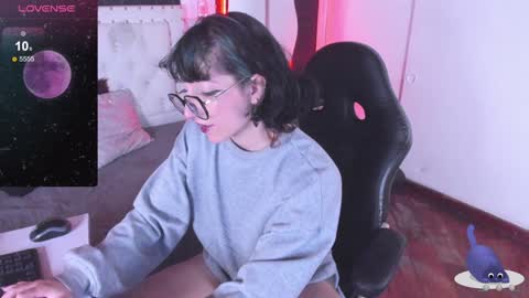 Allison  online show from 01-11-25, 08:43