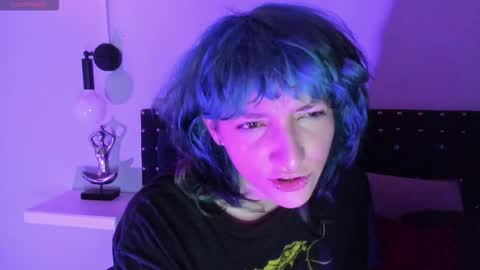 Allison  online show from 09-29-25, 03:17