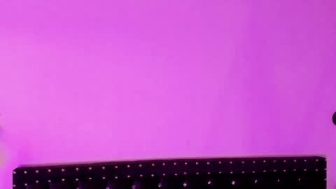 Allison  online show from 10-01-25, 08:04