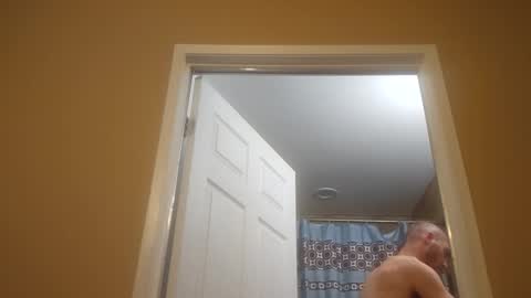 ghuntz22 online show from 09-23-25, 04:26