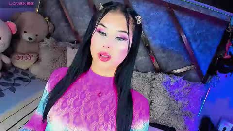 Gia Ferrara online show from 10-19-25, 05:08