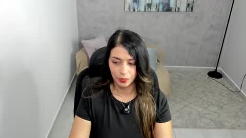 Gia online show from 06-20-26, 06:22