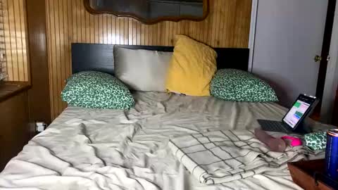 Snapshot of giaa4everr chatting on 09-12-25, 03:39 Giaa4ever online show from 09-12-25, 03:39