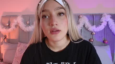 Gia online show from 12-30-24, 11:48