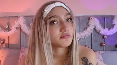 Gia online show from 12-30-24, 05:55