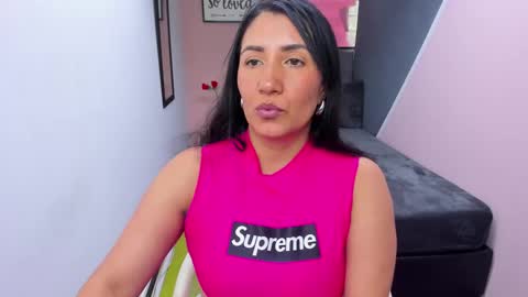 Snapshot of giafox_ chatting on 02-19-25, 03:49 G I A FOX online show from 02-19-25, 03:49