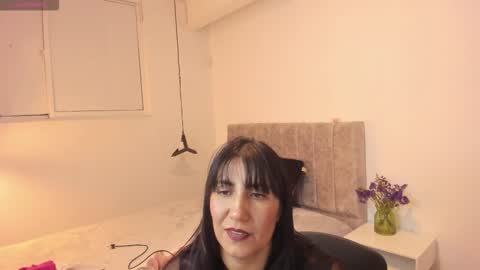G I A  FOX online show from 02-25-26, 01:48