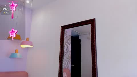 Gia  online show from 12-14-24, 09:45