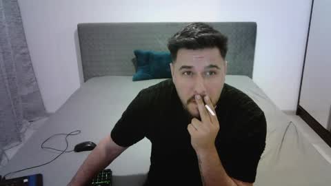 Snapshot of gianiboy99 chatting on 05-03-26, 07:42 Giani online show from 05-03-26, 07:42