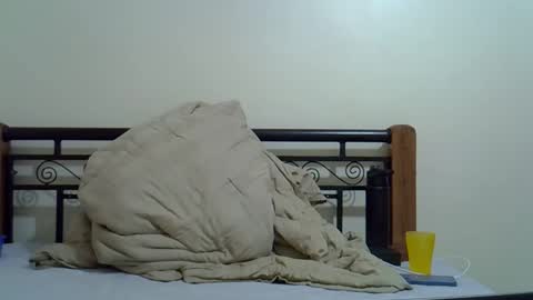 Snapshot of giannah01 chatting on 11-07-25, 03:12 Giannah online show from 11-07-25, 03:12