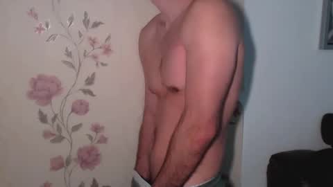 Snapshot of gianni_lion chatting on 04-22-26, 02:51 Gianni online show from 04-22-26, 02:51