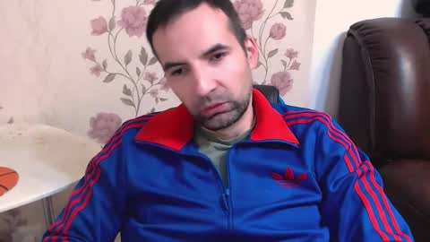Snapshot of gianni_lion chatting on 05-03-26, 05:08 Gianni online show from 05-03-26, 05:08