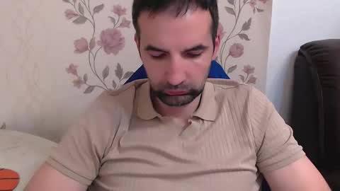 Snapshot of gianni_lion chatting on 05-06-26, 08:41 Gianni online show from 05-06-26, 08:41