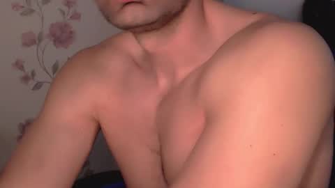 Snapshot of gianni_lion chatting on 05-11-26, 02:45 Gianni online show from 05-11-26, 02:45