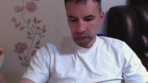 Snapshot of gianni_lion chatting on 05-11-26, 08:06 Gianni online show from 05-11-26, 08:06