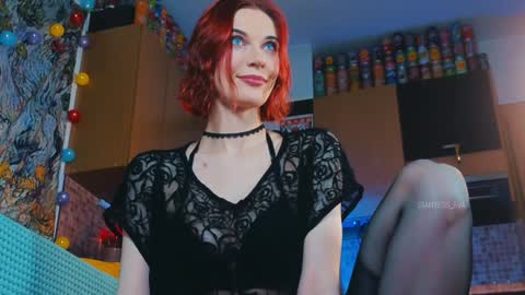 Snapshot of giantess_eva chatting on 01-17-25, 01:03 Eva online show from 01-17-25, 01:03