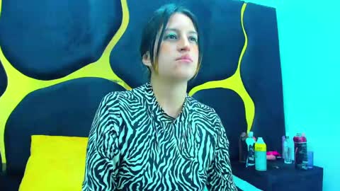 GiaRoussel online show from 03-06-25, 02:08