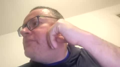 giddyup2222222 online show from 12-22-25, 06:43