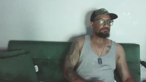 Snapshot of gifted_bucknasty chatting on 07-01-26, 01:18 Gifted online show from 07-01-26, 01:18