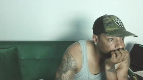 Snapshot of gifted_bucknasty chatting on 07-09-26, 03:21 Gifted online show from 07-09-26, 03:21
